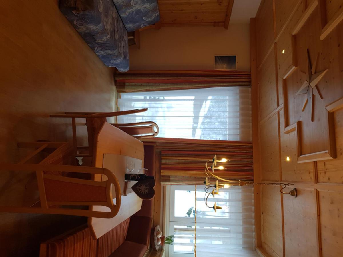 Alpina Appartement Sankt Leonhard im Pitztal Bagian luar foto