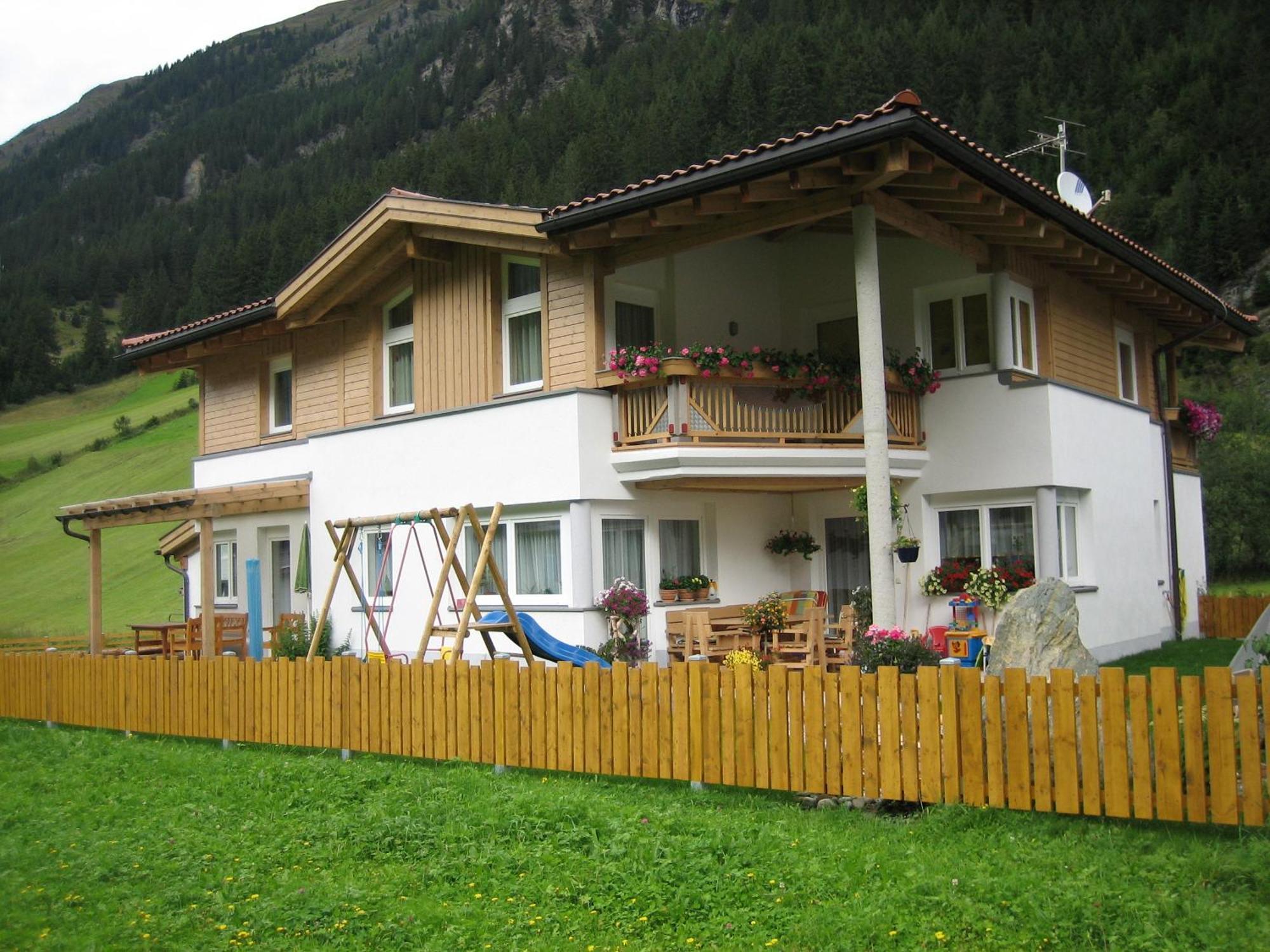 Alpina Appartement Sankt Leonhard im Pitztal Bagian luar foto