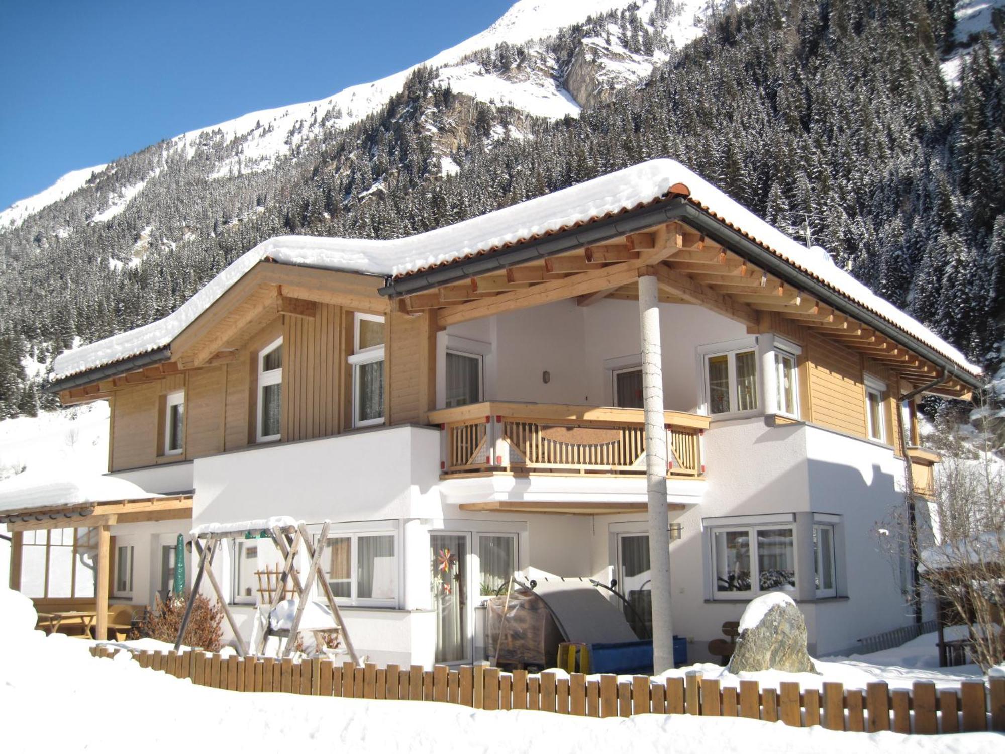 Alpina Appartement Sankt Leonhard im Pitztal Bagian luar foto